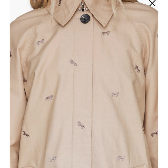 Nordstroms Stylish Tan Equine/Derby Trench Coat🤎 🐎 - Picture 3 of 6